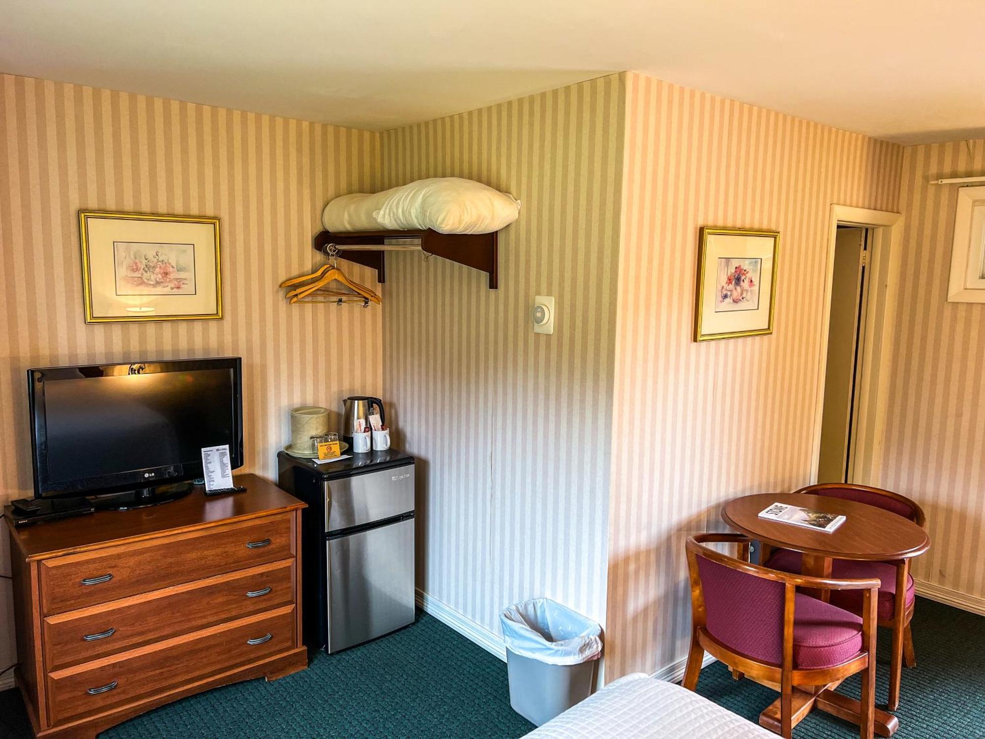 Stowe Motel & Snowdrift Екстер'єр фото