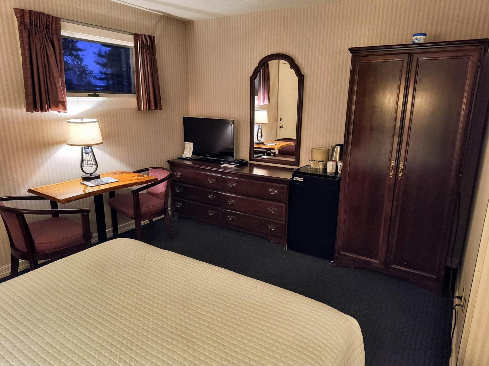 Stowe Motel & Snowdrift Екстер'єр фото